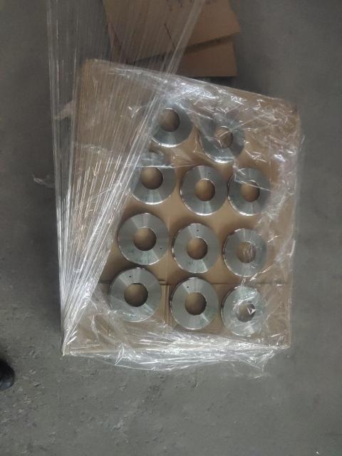 标准品目录里找不到 他开了一套模具解决了