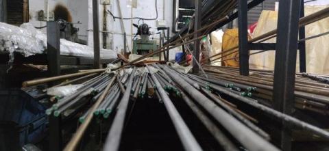 不锈钢黑棒大宗采购踩坑？规模化厂家304 材质8500一吨保真不掺料